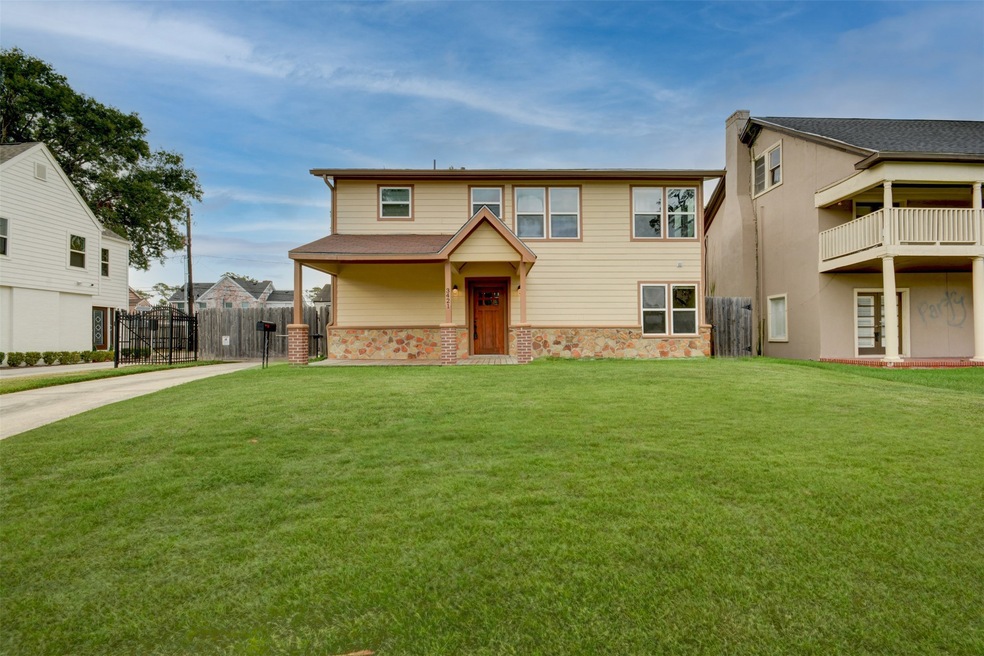3421 Southmore Blvd, Houston, TX 77004 - photo 1