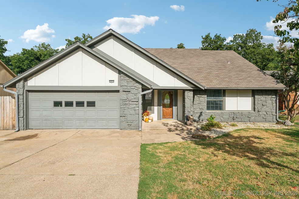 6924 S 32nd West Ave, Tulsa, OK 74132 - photo 1