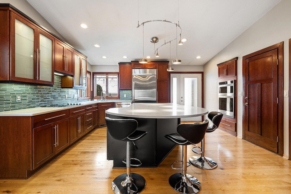 400 Oakland Place NE unit 9, Austin, MN 55912 - photo 1