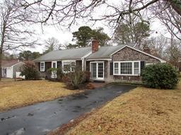 64 Shallow Brook Rd, South Yarmouth, MA 02664 - photo 1