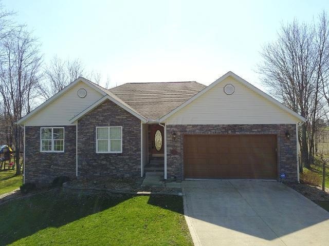 46 S Highland Ct, Howard, OH 43028 - photo 1