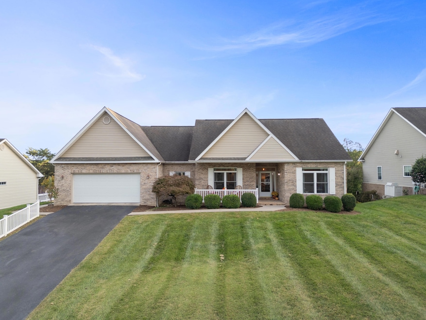 4420 Belford St SW, Roanoke, VA 24018 - photo 1