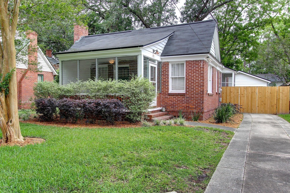 3853 Hollingsworth St, Jacksonville, FL 32205 - photo 1