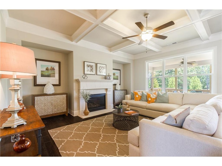 1040 Etris Manor Dr, Roswell, GA 30075 - photo 1