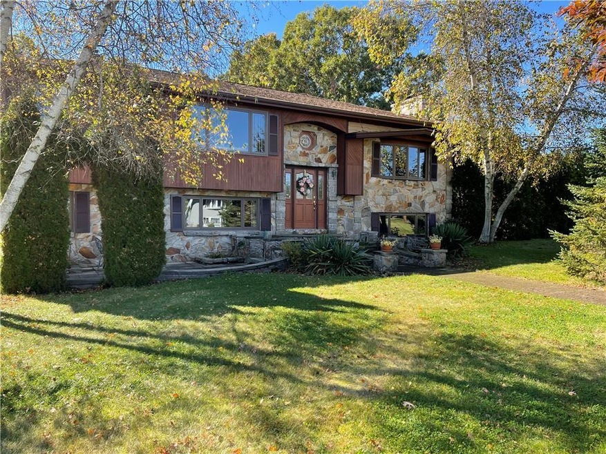 371 Hancock St, Tiverton, RI 02878 - photo 1