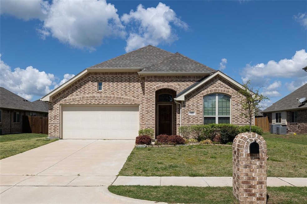 4606 Amesbury, Sherman, TX 75092 - photo 1