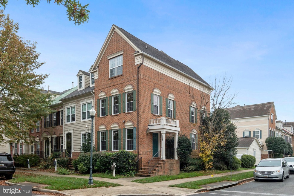 Sold $615,000 • Co-Listing Agent