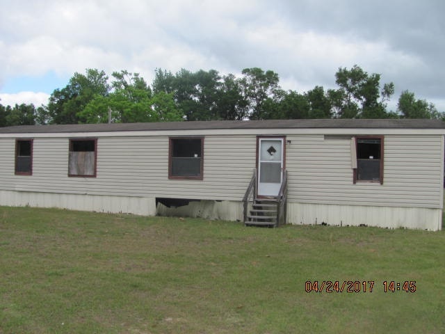 245 Garner Cir E, Crawfordville, FL 32327 - photo 1