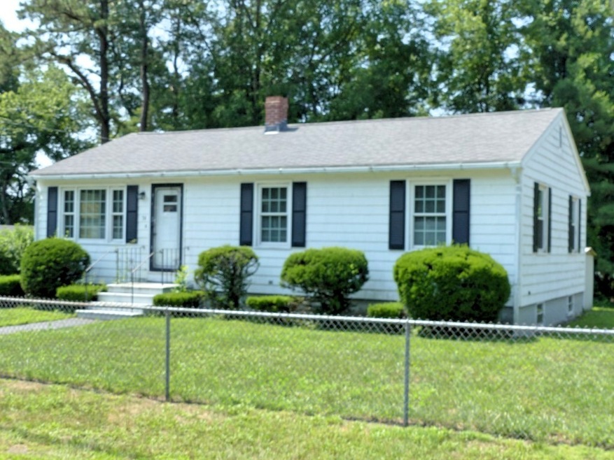 74 Sunset Rd, Dracut, MA 01826 - photo 1