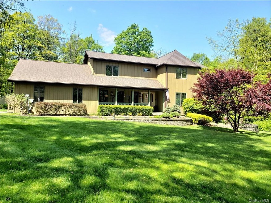 6 Storm Haven Rd, Highland Mills, NY 10930 - photo 1