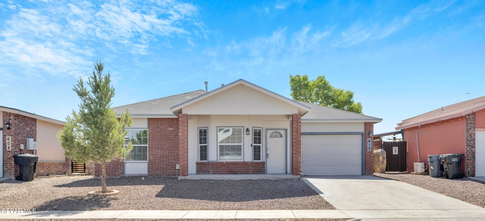 612 Villa Romero Dr, El Paso, TX 79928 - photo 1