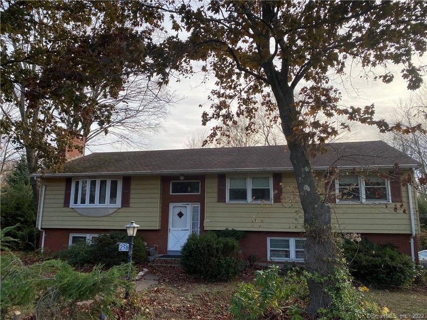 256 Scott Dr, Manchester, CT 06042 - photo 1
