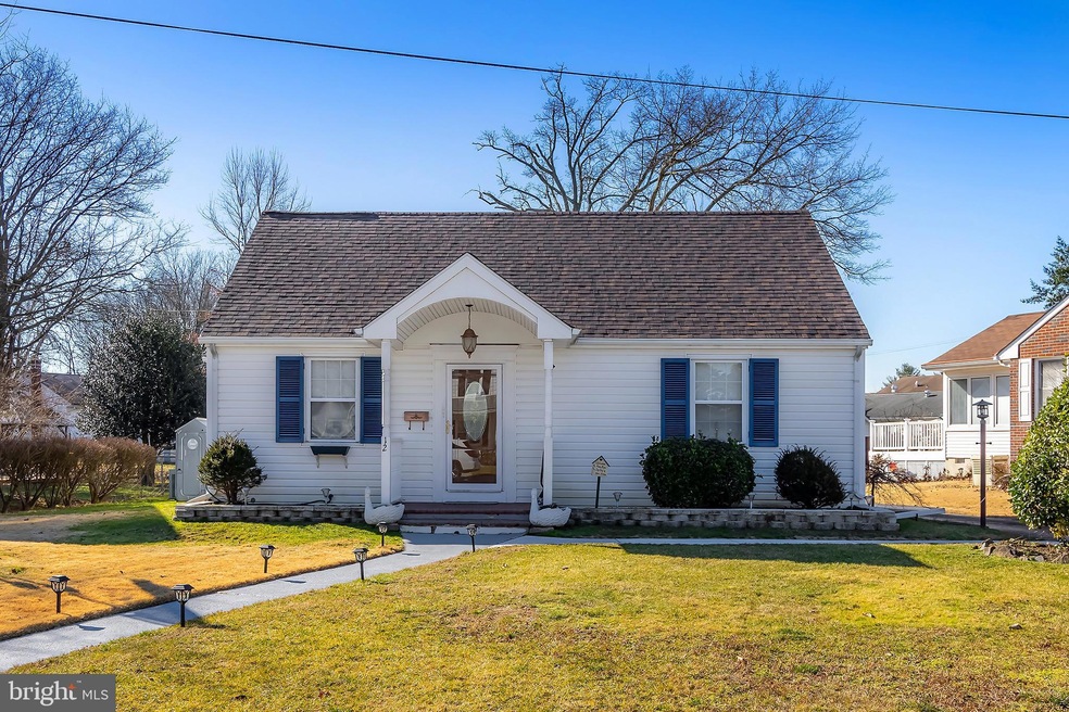 12 Pinewood Ave, Penns Grove, NJ 08069 - photo 1