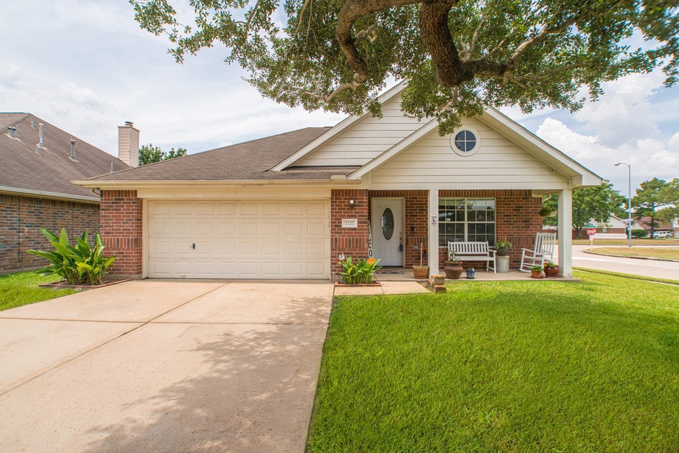 7127 Piney Meadow Ct, Houston, TX 77041 - photo 1