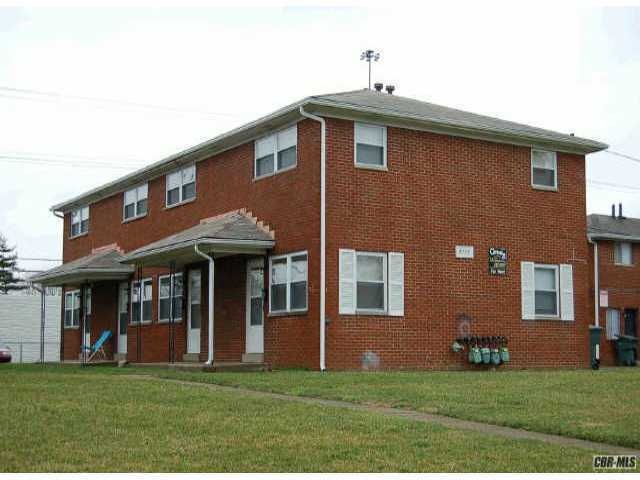 5775 Arborwood Ct, Columbus, OH 43229 - photo 1