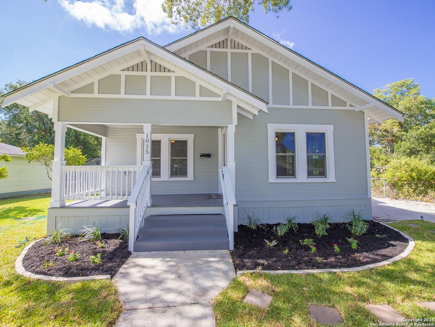 1015 Bismark St, Seguin, TX 78155 - photo 1