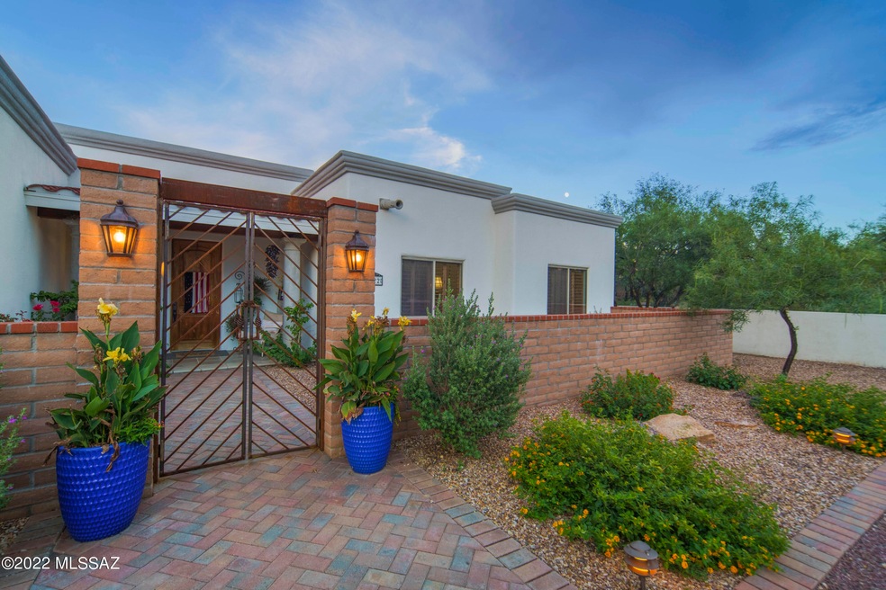 Welcoming Entrance to Courtyard