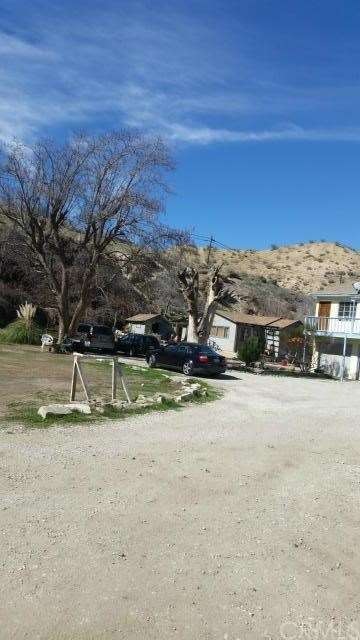 16694 Mckinney Way, Victorville, CA 92395 - photo 1