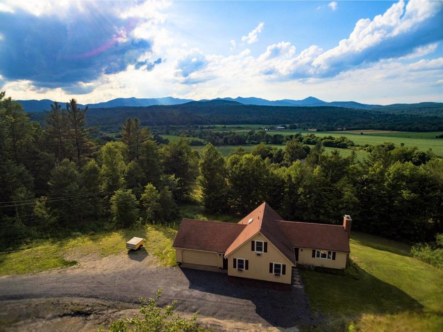 146 Mansfield View Rd, Stowe, VT 05672 - photo 1