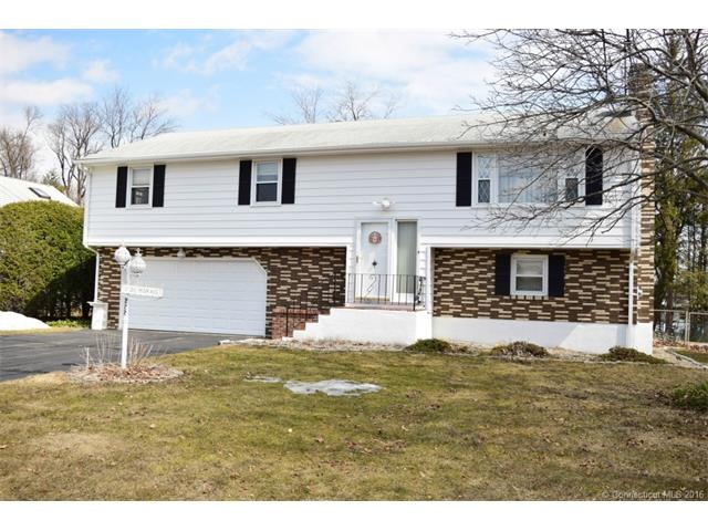 222 King Philip Dr, West Hartford, CT 06117 - photo 1