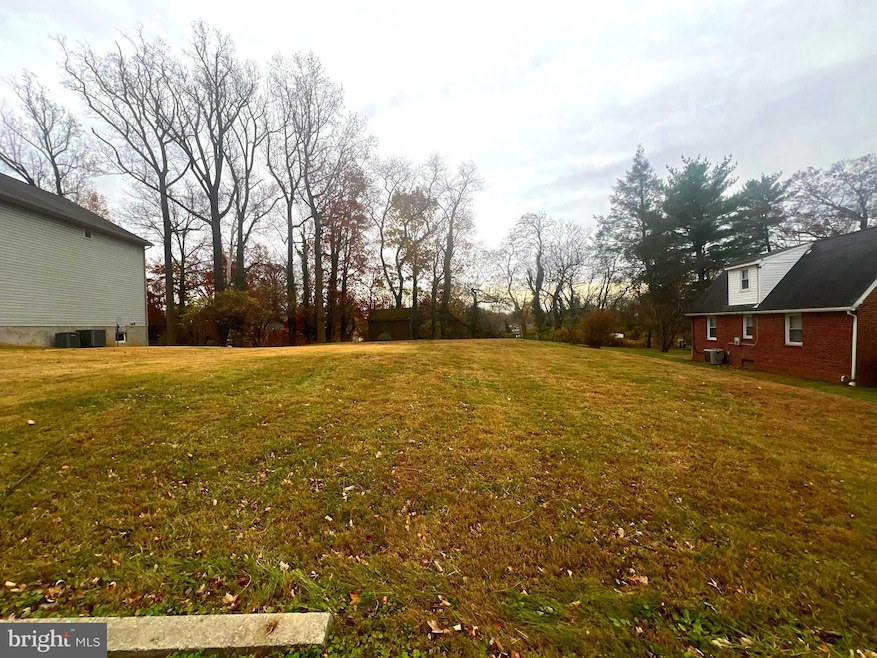 7719 Westmoreland Ave, Parkville, MD 21234 - photo 1