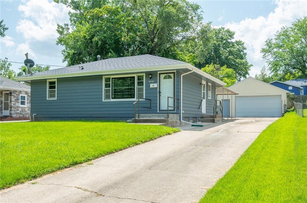 4110 53rd St, Des Moines, IA 50310 - photo 1
