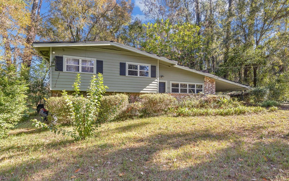 351 NW Gwen Lake Ave, Lake City, FL 32055 - photo 1