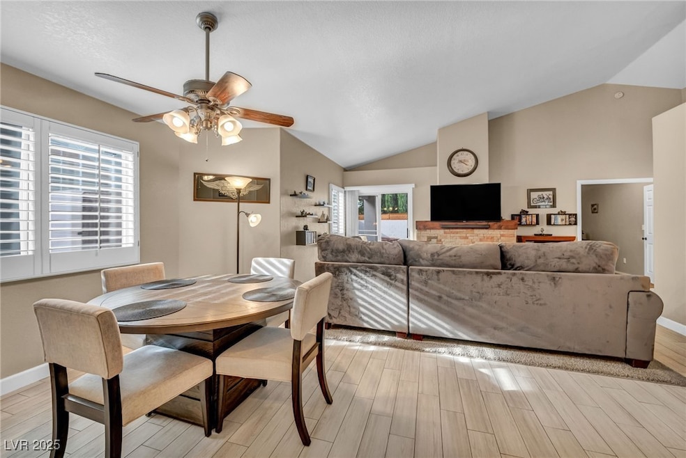 7412 Summer Crest Ln, Las Vegas, NV 89129 - photo 1