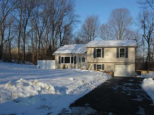 22 Sycamore Dr, Newburgh, NY 12550 - photo 1