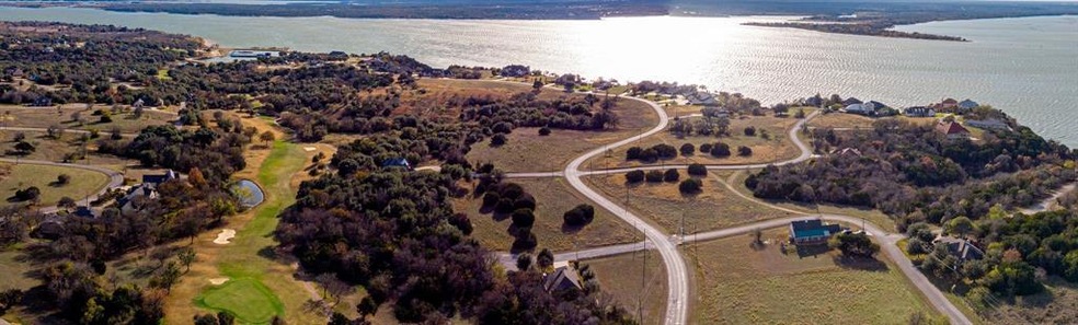 14001 Sandy Oaks Dr, Whitney, TX 76692 - photo 1