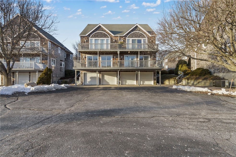 282 Shore Rd unit B, Westerly, RI 02891 - photo 1