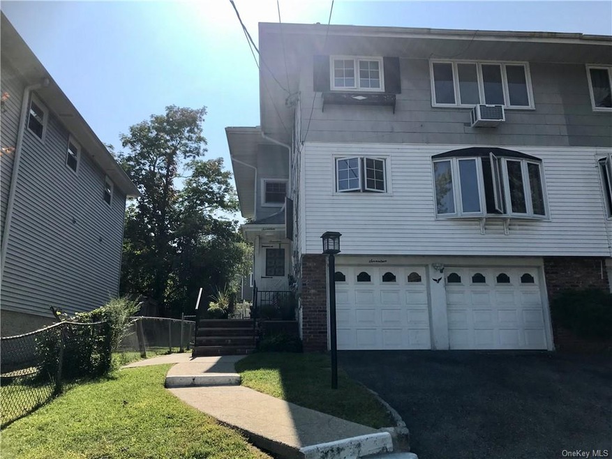 17 Annmarie Place, Yonkers, NY 10703 - photo 1