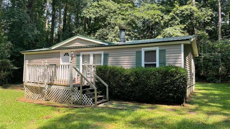 3BR/2BA Mobile Home on 1.17 Acre Private Lot.