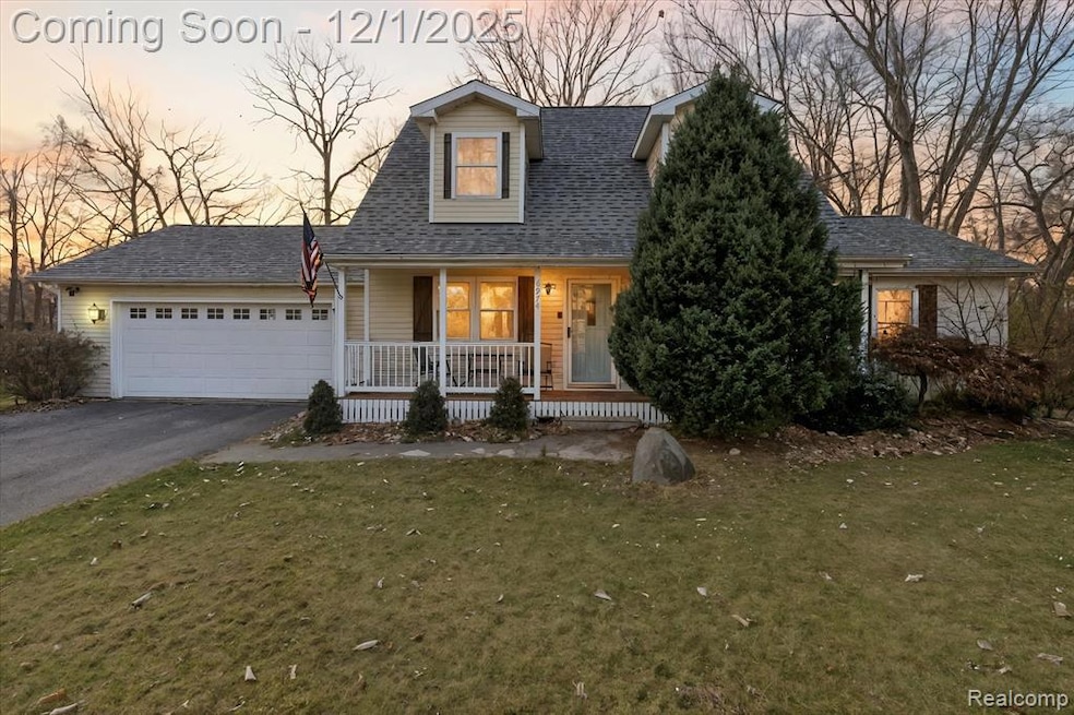 6974 Surrey Ln, Jackson, MI 49201 - photo 1