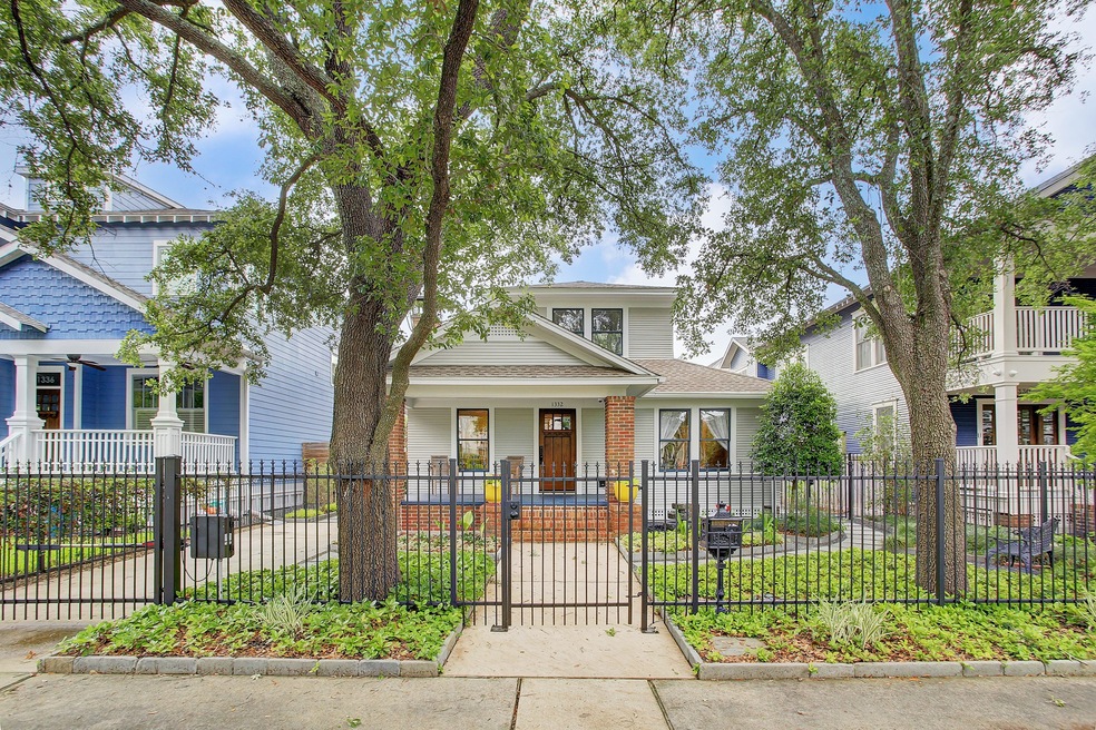 1332 Cortlandt St, Houston, TX 77008 - photo 1