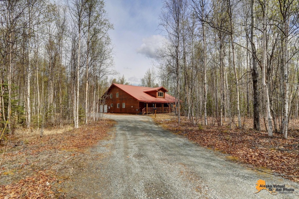 211 E Fairview Loop, Wasilla