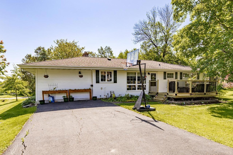For Sale $415,000 • Co-Listing Agent