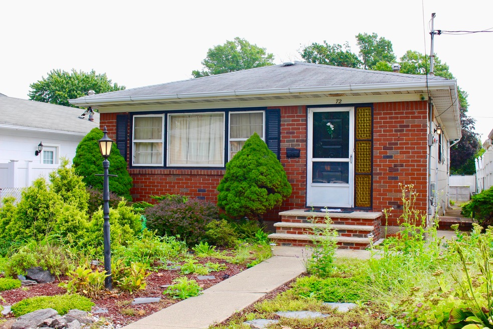 72 Rensselaer Ave, Staten Island, NY 10312 - photo 1