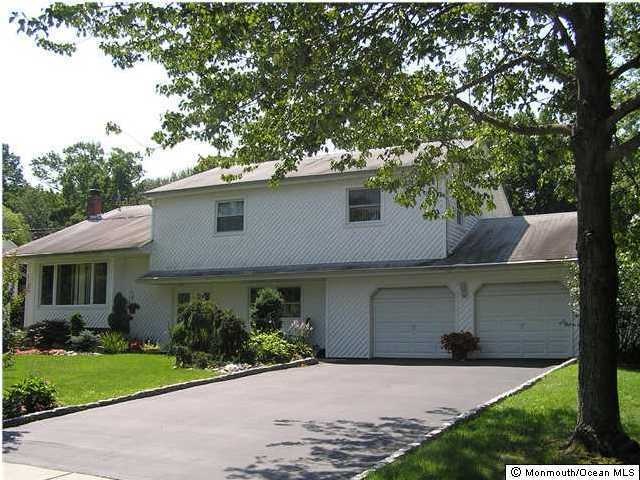 5 Canadian Woods Rd, Marlboro, NJ 07746 - photo 1