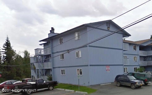 4530 Wright St #12