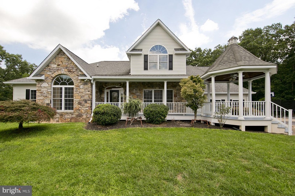 153 Signal Ct, Strasburg, VA 22657 - photo 1