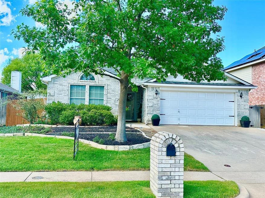 2701 Bissonet Dr, Denton, TX 76210 - photo 1