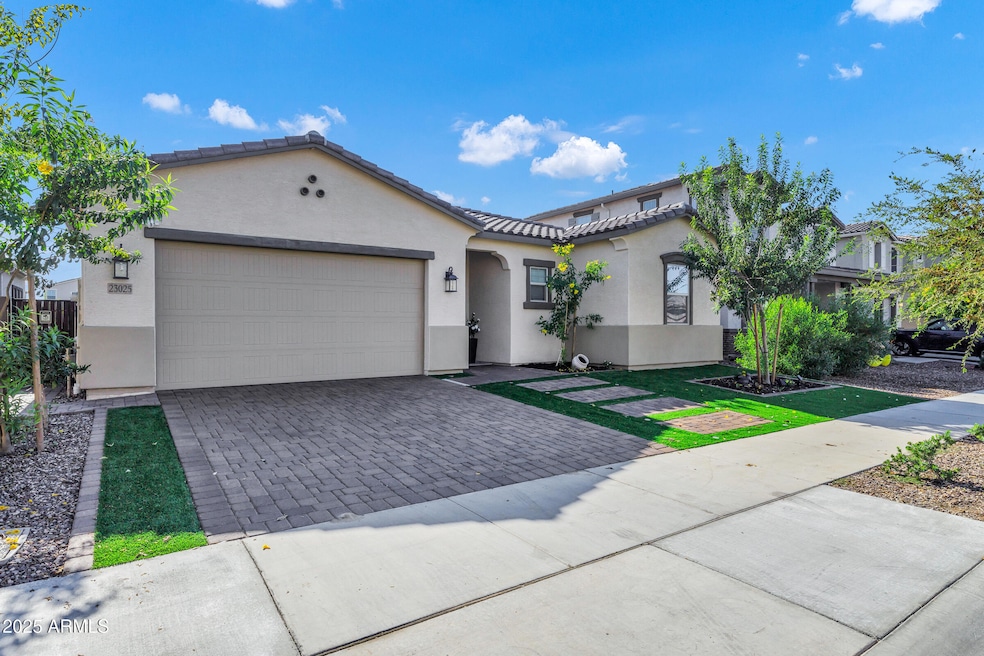 23025 E Happy Rd, Queen Creek, AZ 85142 - photo 1