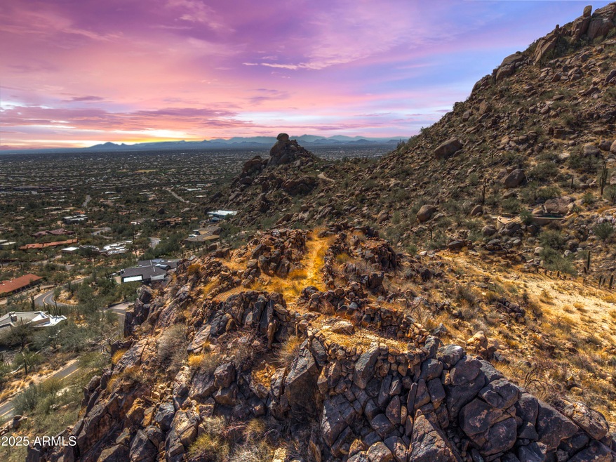 7018 E Stagecoach Pass unit 535 and 536, Carefree, AZ 85377 - photo 1