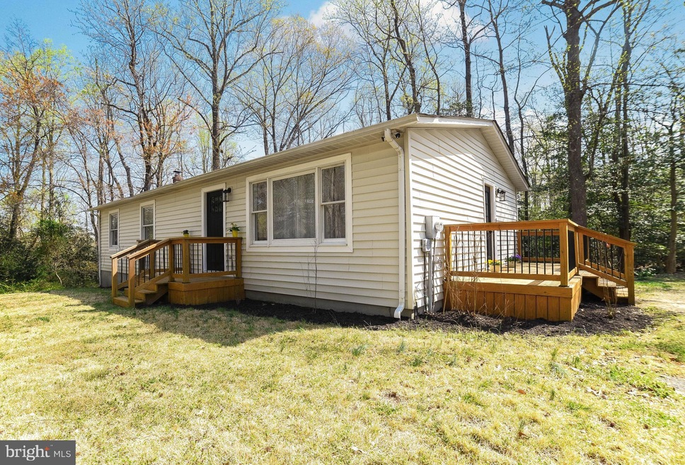 23560 Kingston Creek Rd, California, MD 20619 - photo 1