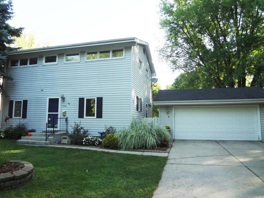 2918 Eisenhower Ave., Ames