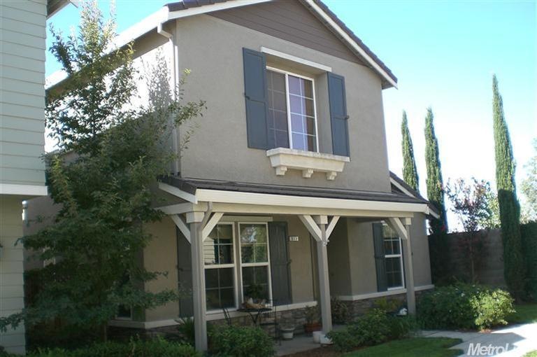 314 Carriage Ln, Oakdale, CA 95361 - photo 1