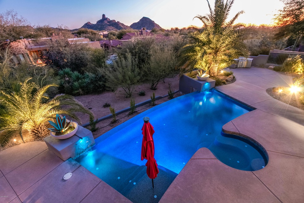 Pinnacle Peak Views!