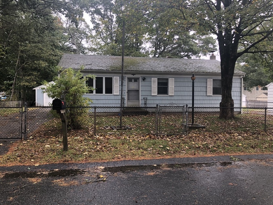 14 E Dr, Westport, MA 02790 - photo 1