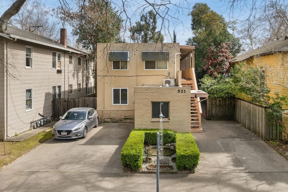 Pending $1,049,000 • Co-Listing Agent